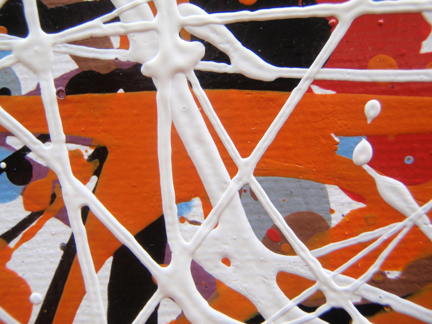 Abstract art with orange, white, and blue lines on a textured background, painted on a 101.5 cm y 81 cm stretched canvas - detail 1